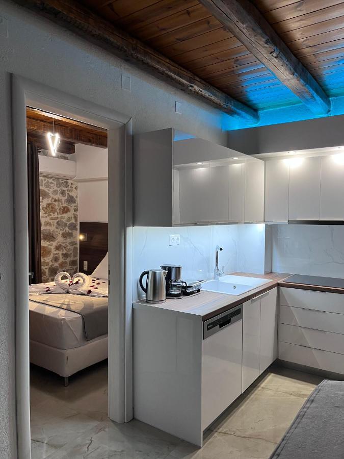 Double Bee Villa With Private Pool Agios Konstantinos  エクステリア 写真
