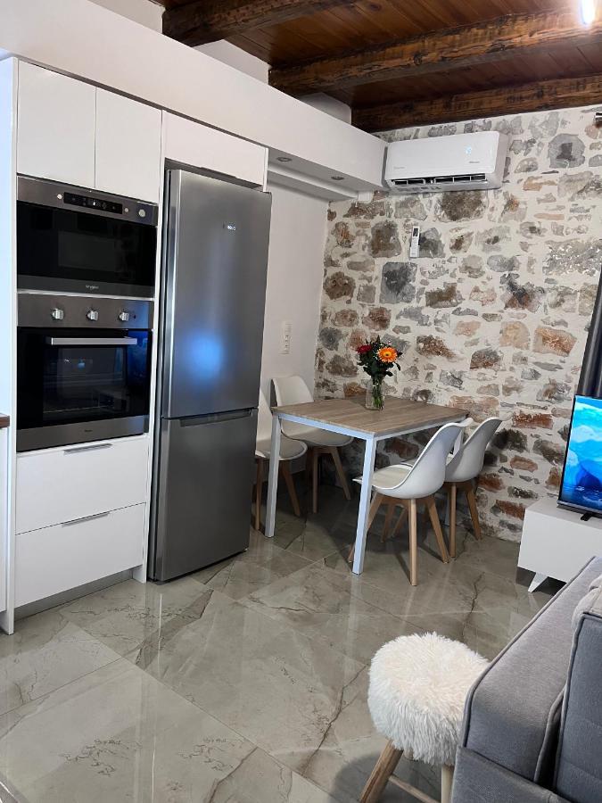 Double Bee Villa With Private Pool Agios Konstantinos  エクステリア 写真